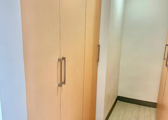 Rare Cut 177sqm 4br In Uptown Parksuites 2 Bgc Apartment *