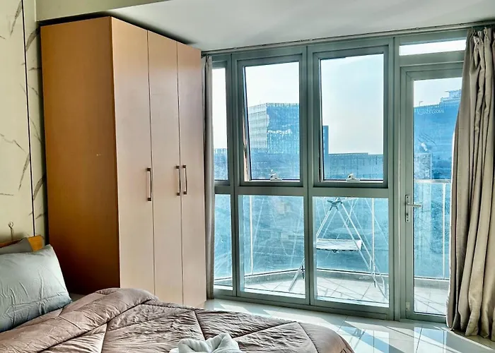 Apartment Rare Cut 177sqm 4br In Uptown Parksuites 2 Bgc