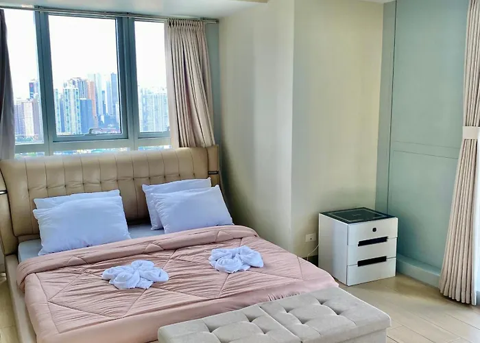 Rare Cut 177sqm 4br In Uptown Parksuites 2 Bgc * Manila