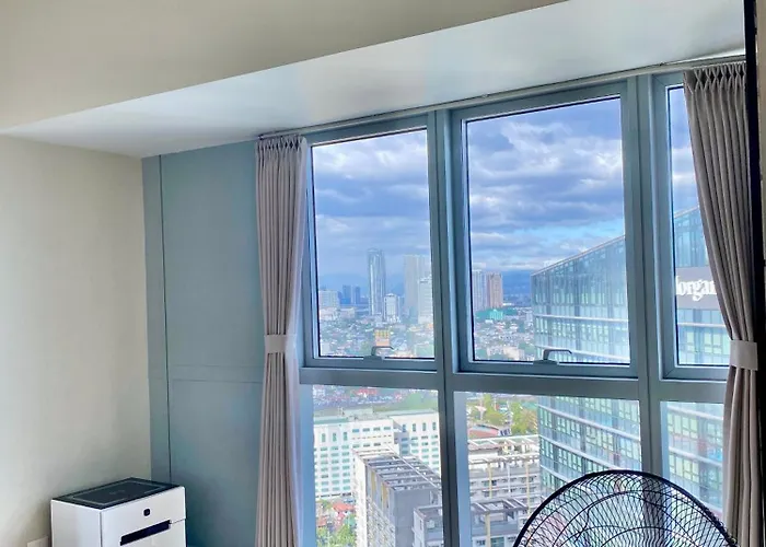 Apartment Rare Cut 177sqm 4br In Uptown Parksuites 2 Bgc