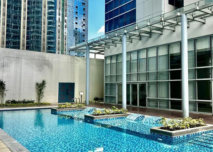 Rare Cut 177sqm 4br In Uptown Parksuites 2 Bgc Apartment