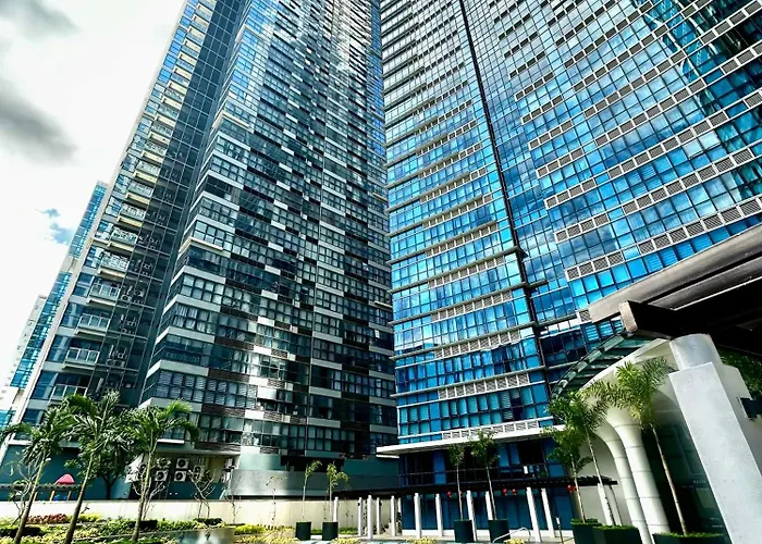 Apartment Rare Cut 177sqm 4br In Uptown Parksuites 2 Bgc Manila